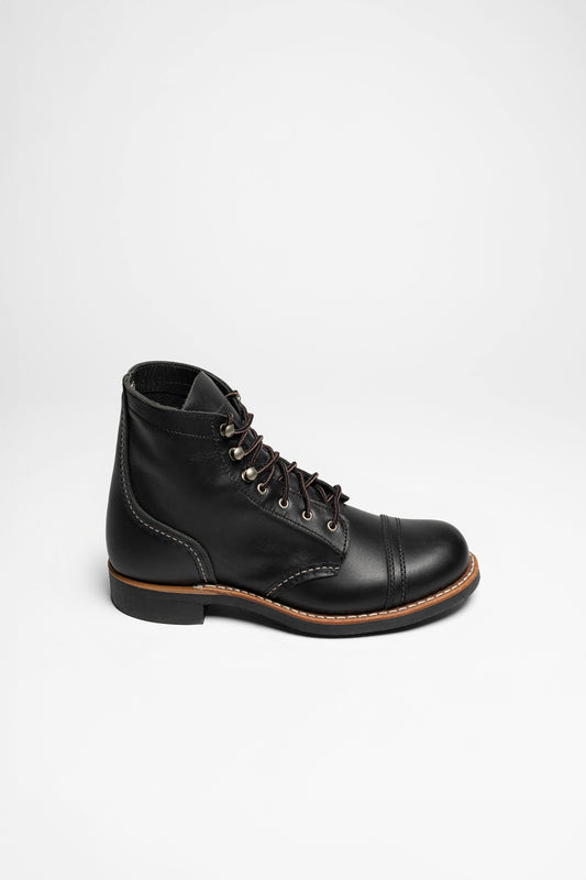 Seitenansicht Red Wing Shoes 3366 IRON RANGER Damen Schwarz