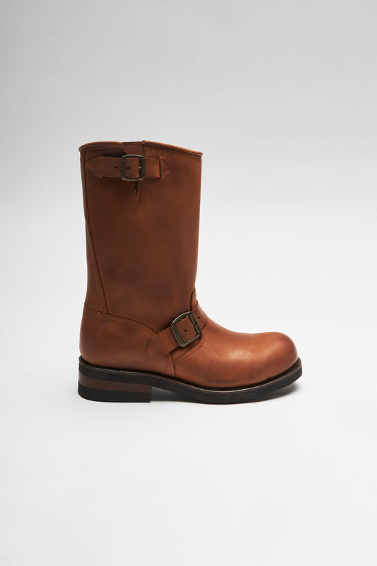 Seitenansicht FB Fashion Boots ANIBAL Unisex Braun