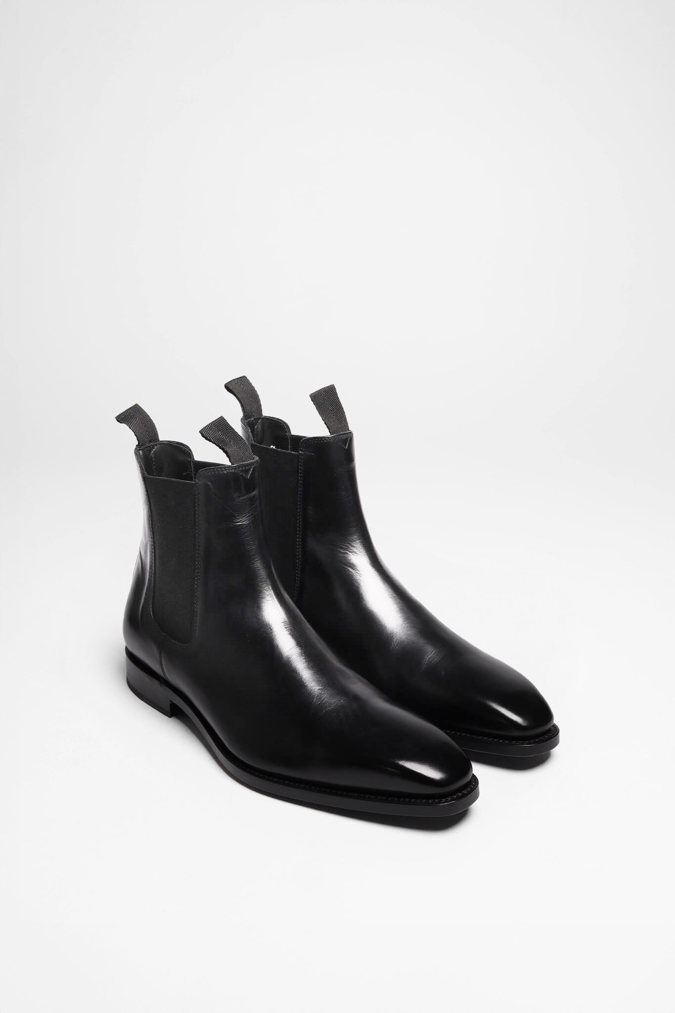 Black leather chelsea boots mens online