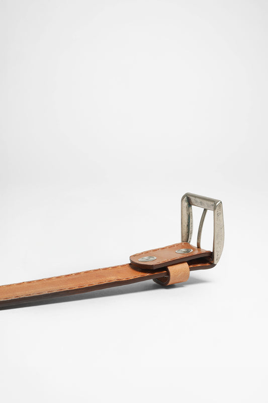 Seitenansicht FB Fashion Boots FG5855 Ledergürtel Braun