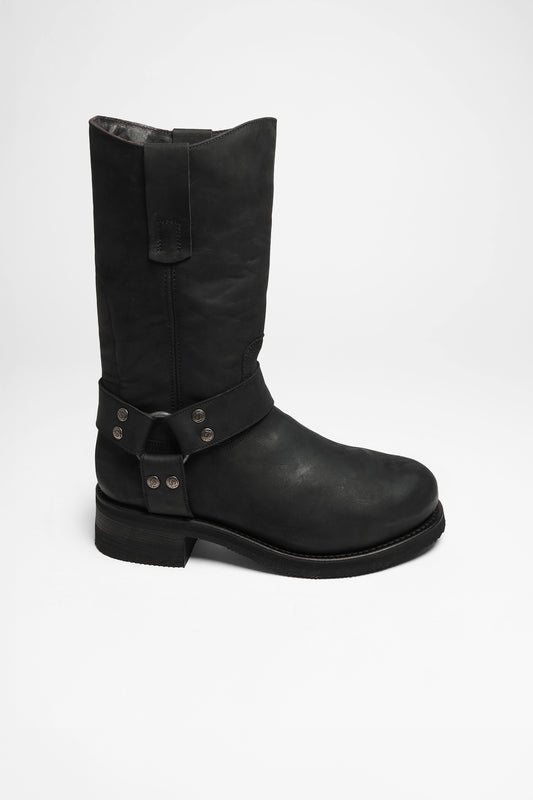 Seitenansicht Sendra 12397 IRON Black Engineer Boots - Steel Toe &amp; Thinsulate Insulation