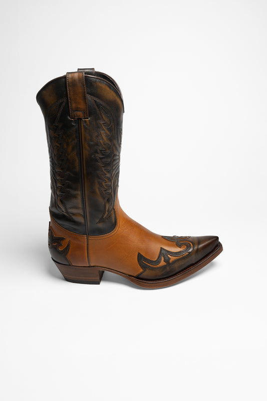 Seitenansicht Sendra 13170 CUERVO Unisex Braun Dunkelbraun