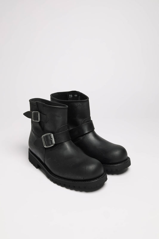 1581 Black engineer ankle boots