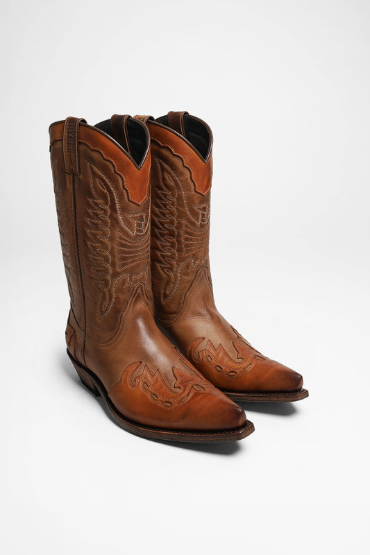 MB017 Western boots brown