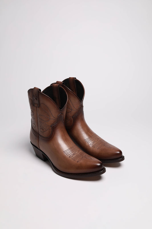 2374 Ladies Western Ankle Boots Brown