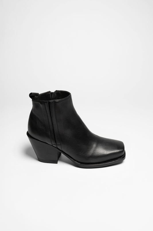 Seitenansicht Sendra 12131 LAYA Damen Schwarz