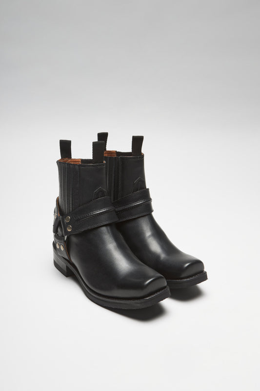 BLUES LOW LOREN Black Biker Boots - Rubber Sole