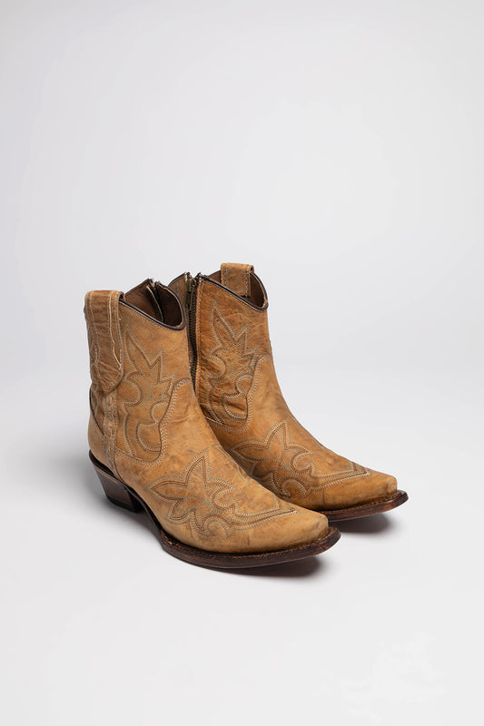 L5915 Ladies Western Ankle Boots Brown